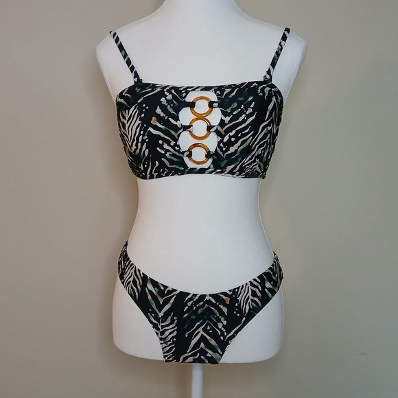 NWOT VENUS Bandeau Top Bikini Multicolour Printed Size 6 - Picture 2 of 11